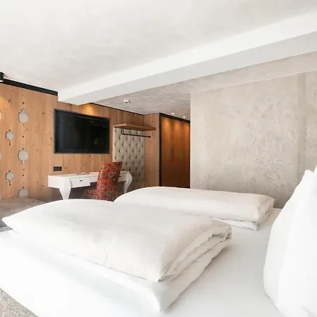 Ξενοδοχείο Sonnenhof Centrum 4*