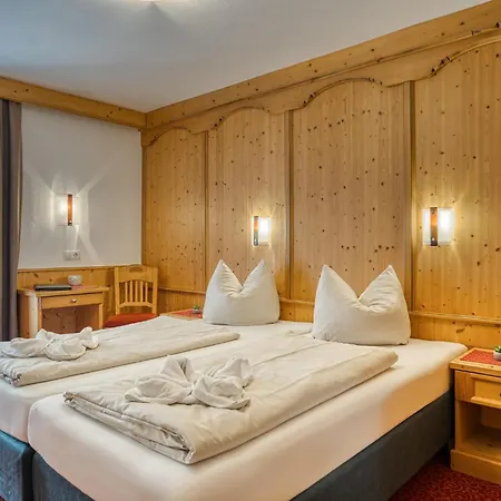 Hotell Sonnenhof Centrum 4*