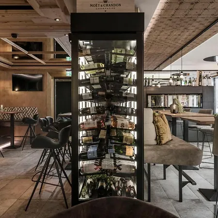 ホテル Sonnenhof Centrum 4*